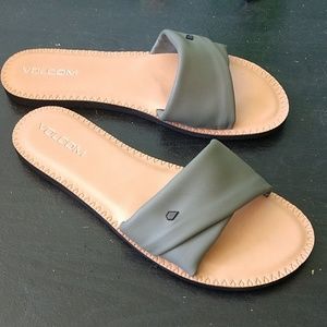 Volcom Hawthorne slides